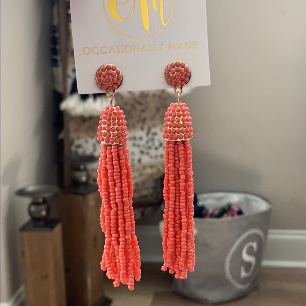🌼Coral Tassel Beaded Earrings